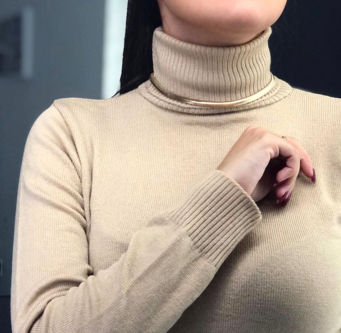 BLUSA TRICÔ GOLA ALTA CANELADA