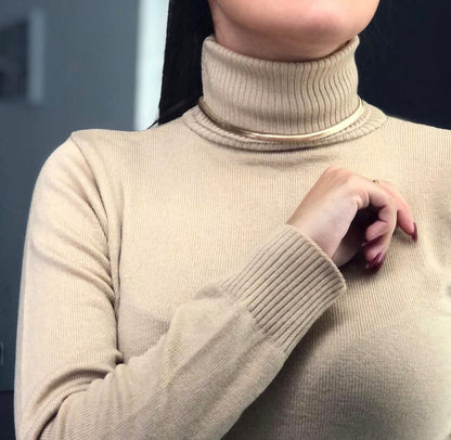 BLUSA TRICÔ GOLA ALTA CANELADA