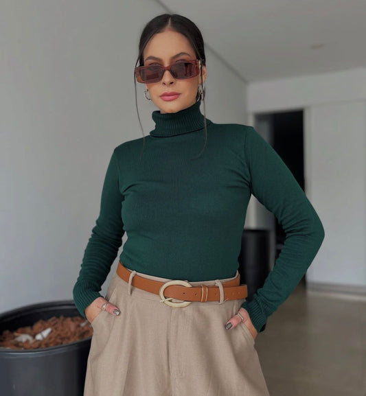 BLUSA TRICÔ GOLA ALTA CANELADA